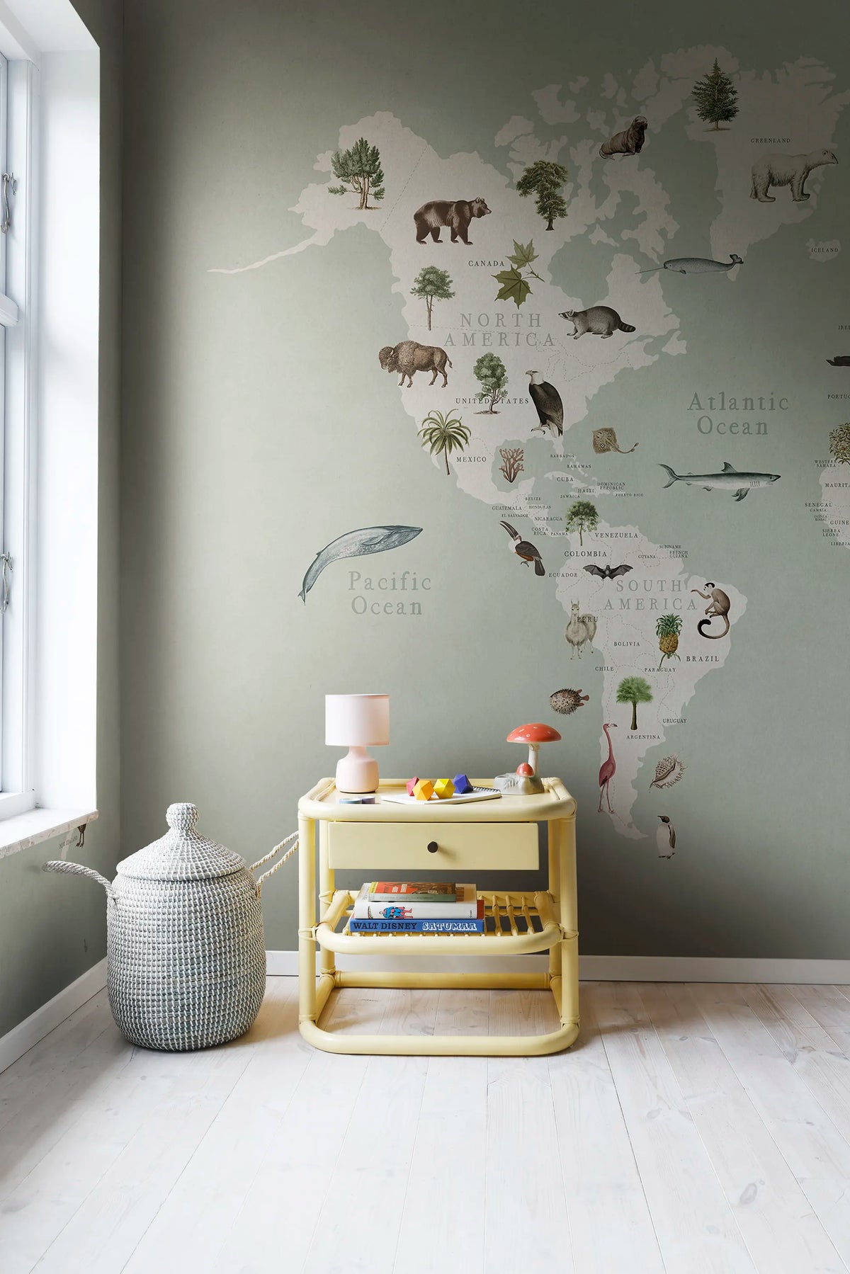 Animal World, Mint Mural Wallpaper - room preview 03
