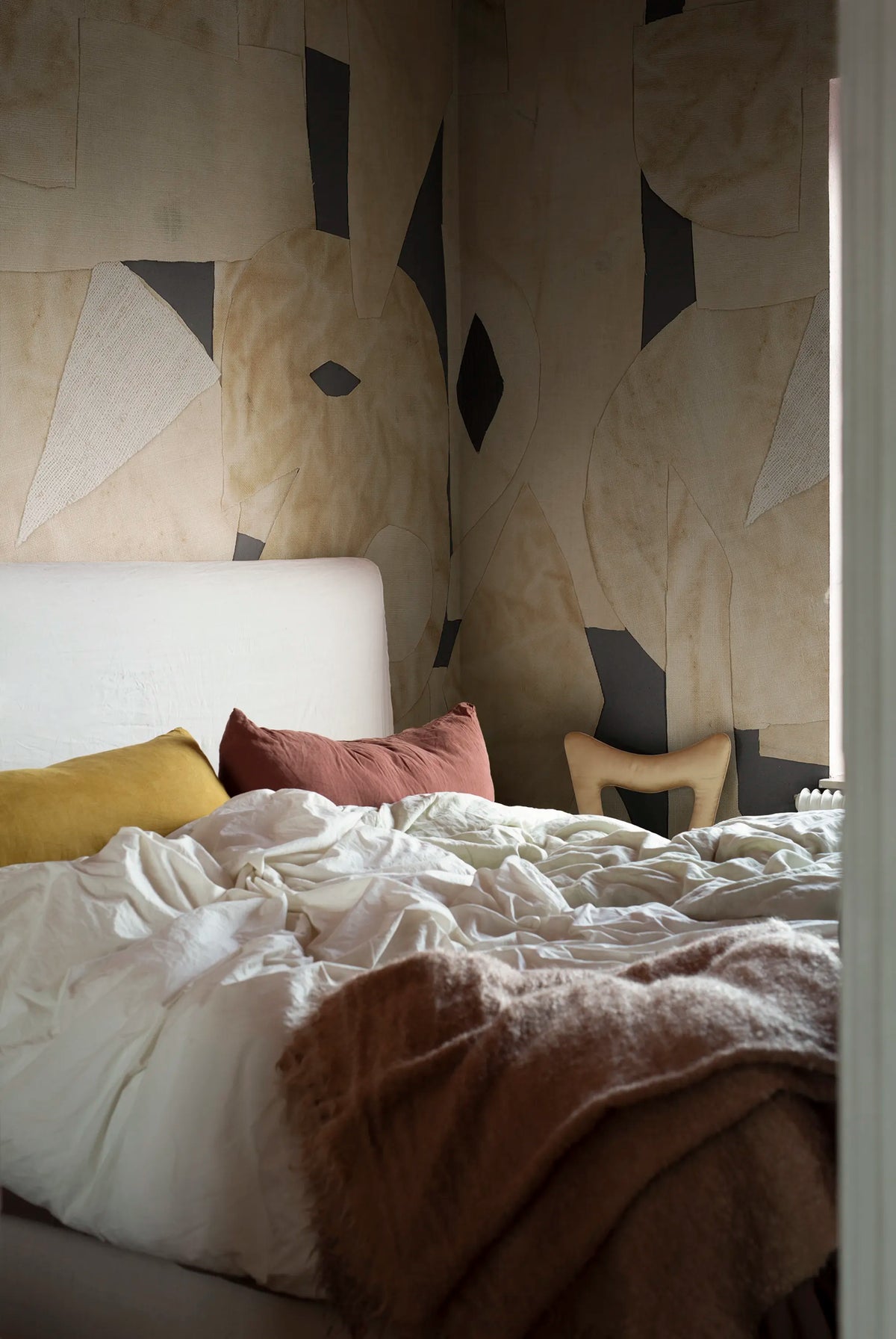 Bruno, Sand Mural Wallpaper - room preview 03