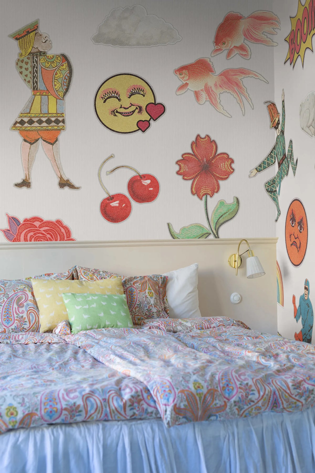 Patches, White Mural Wallpaper - room preview 03