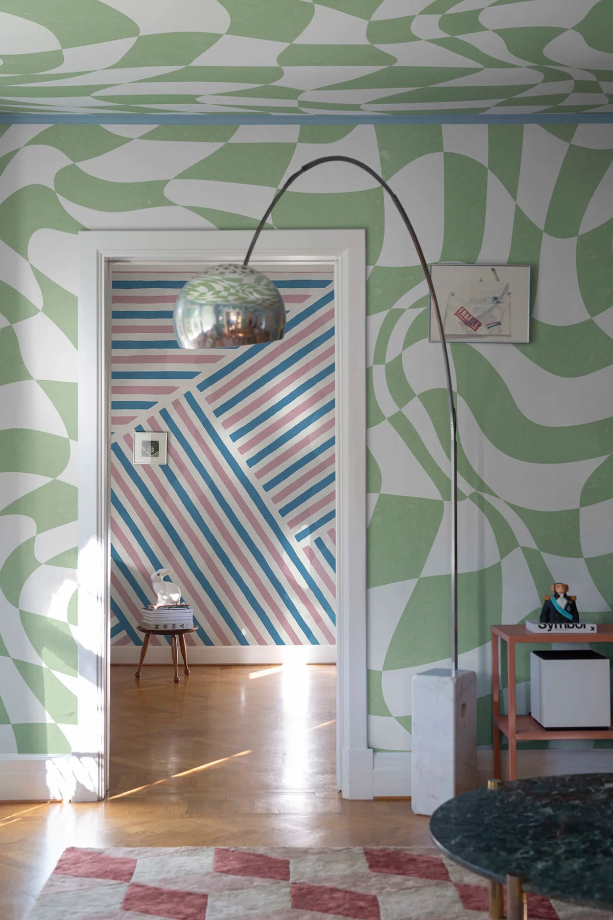 Psychedelic Chess, Green Mural Wallpaper - room preview 03