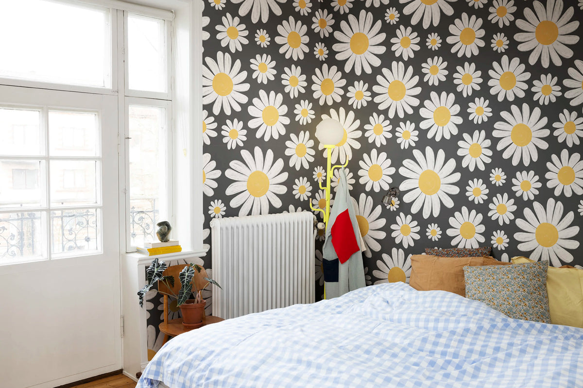 Dashing Daisies, Midnight Mural Wallpaper - room preview 03