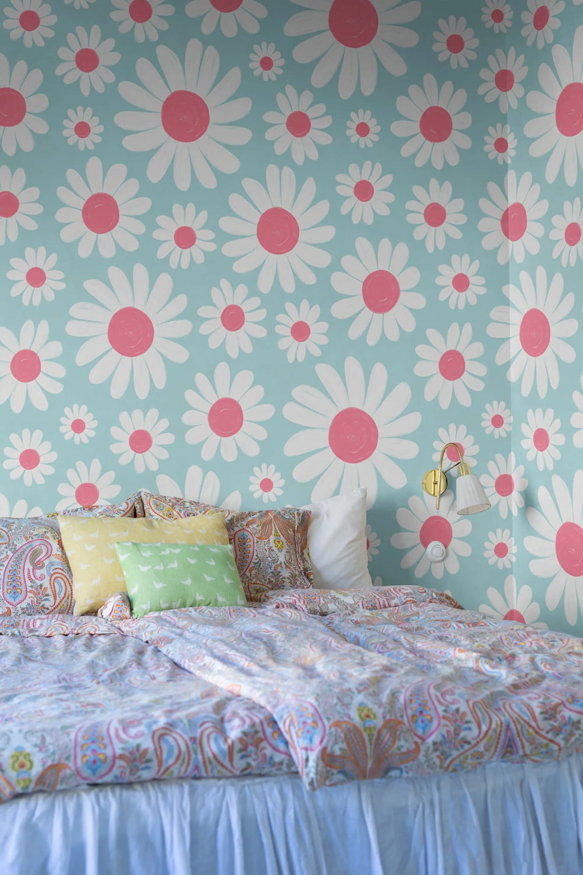 Dashing Daisies, Turquoise Mural Wallpaper - room preview 03