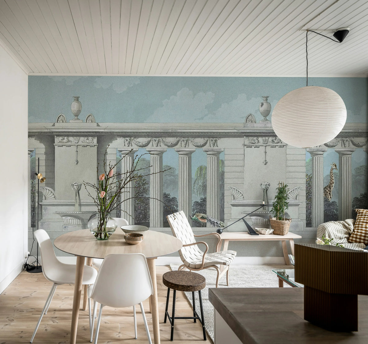 Garden Palace, Animal Mural Wallpaper - room preview 03