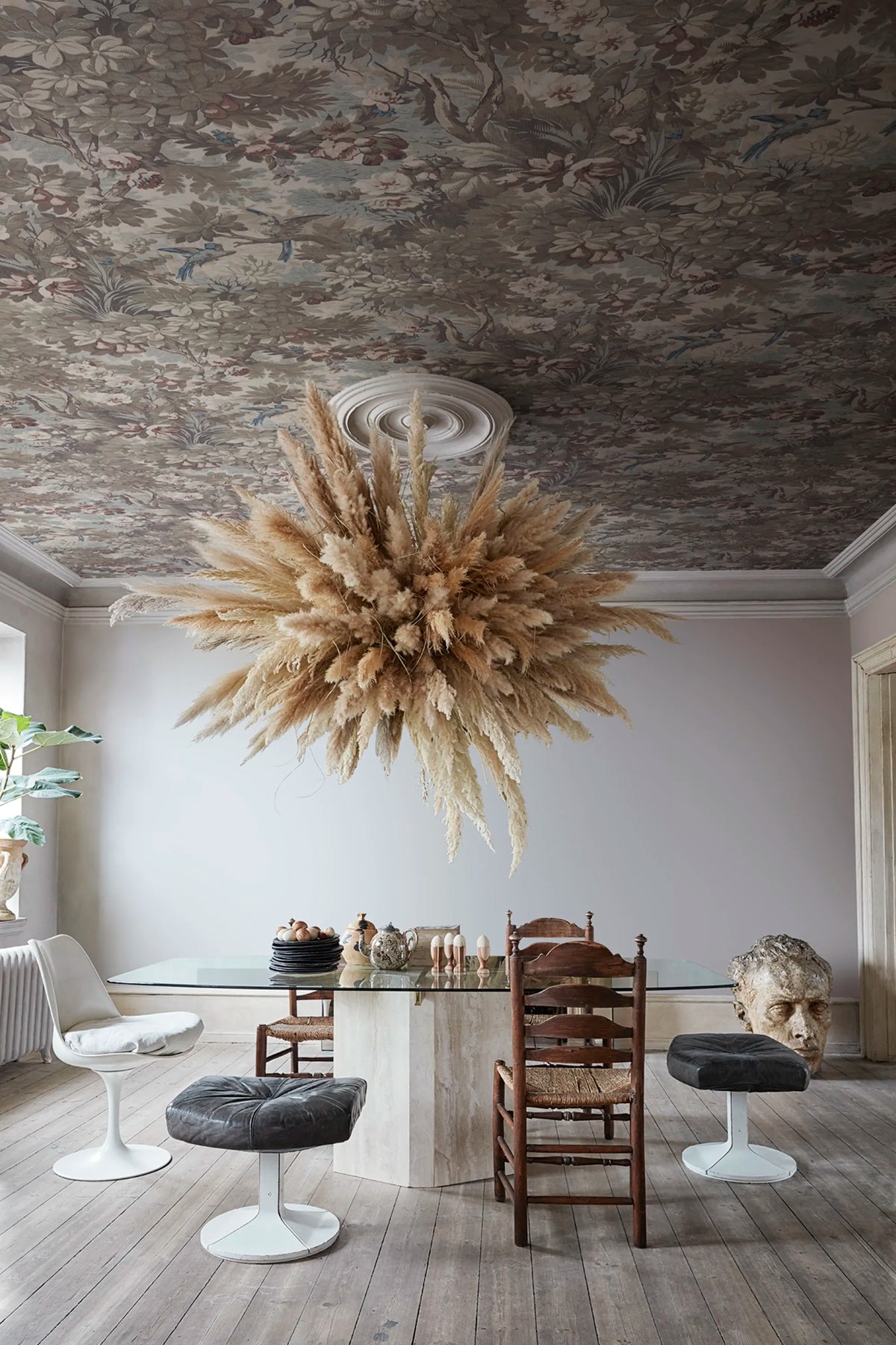 Lush Grove, Gray Mural Wallpaper - room preview 03