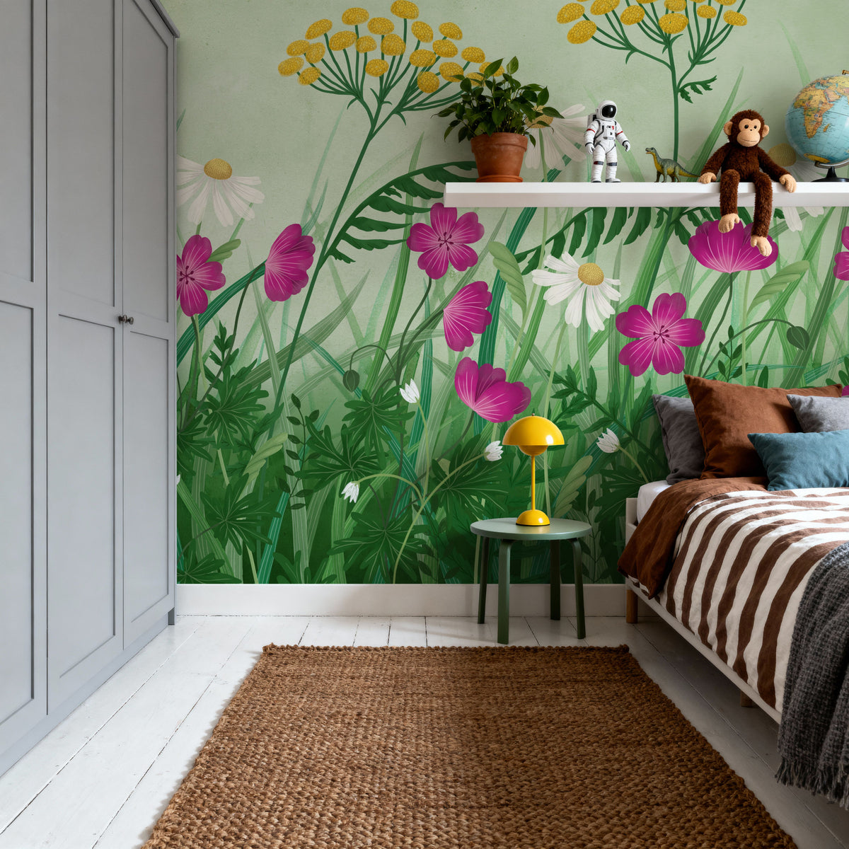 Geranium Meadow, Green Mural Wallpaper - room preview 04
