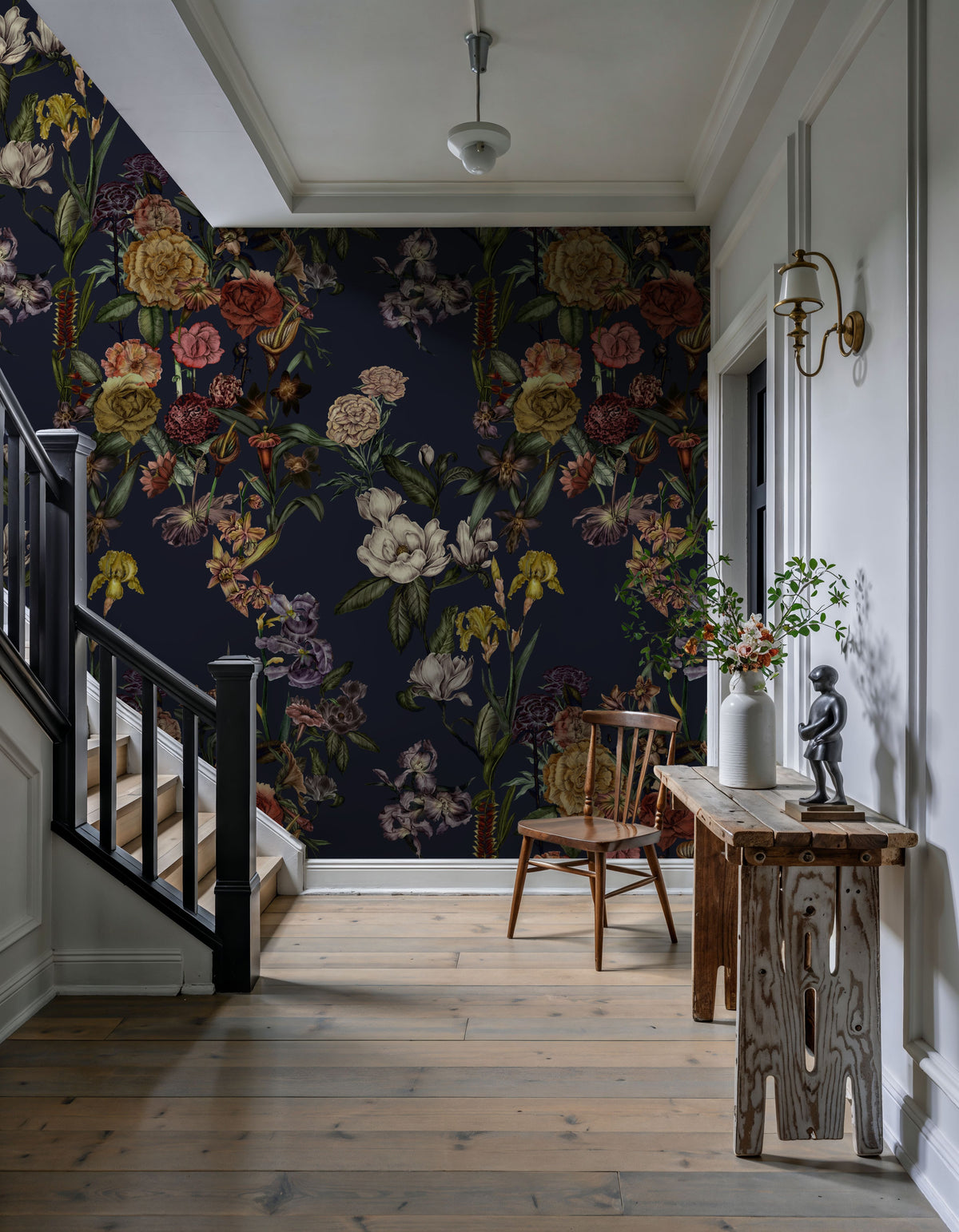Floral Gaze, Midnight Mural Wallpaper - room preview 04
