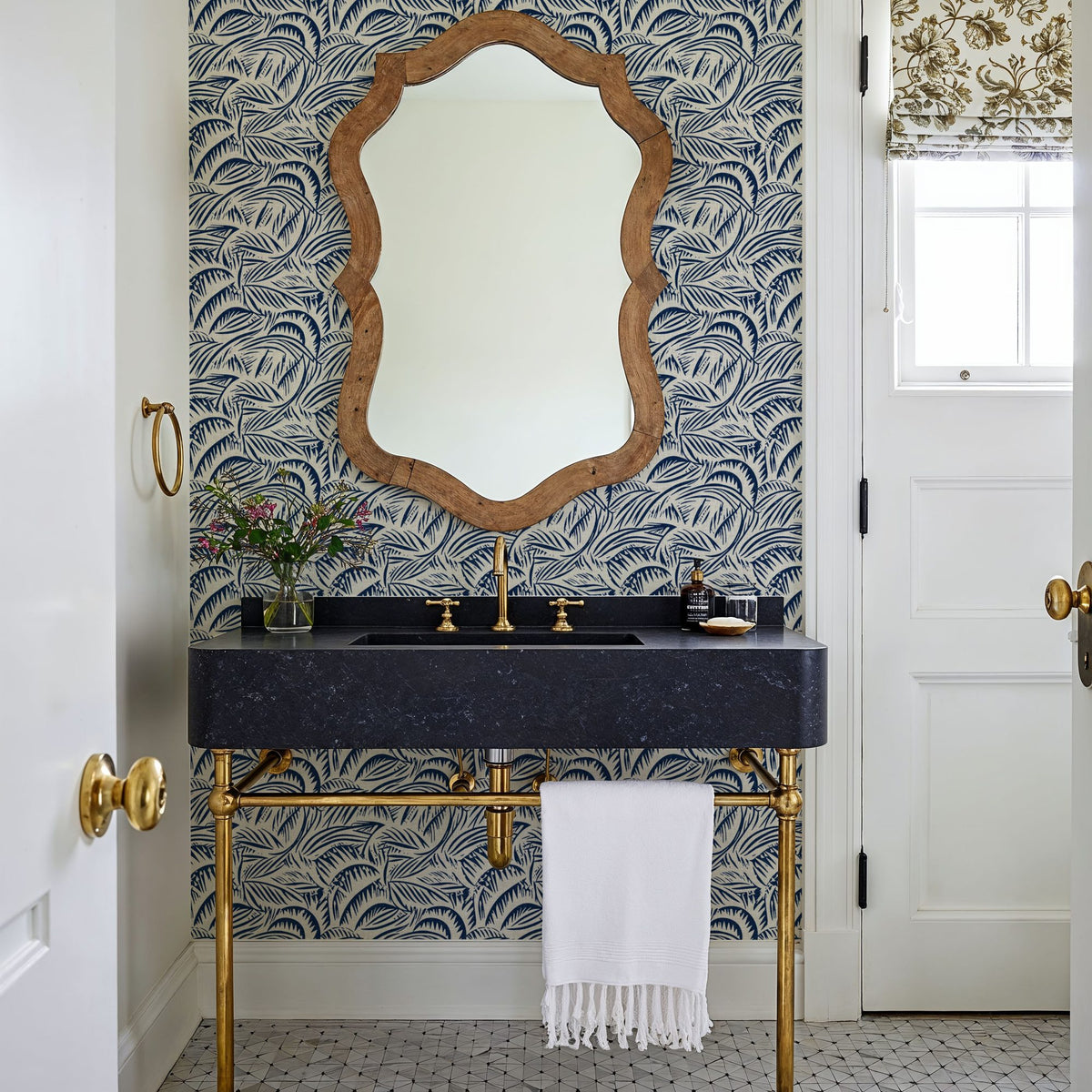 Swaying Leaves, Royal Blue Mural Wallpaper - room preview 04