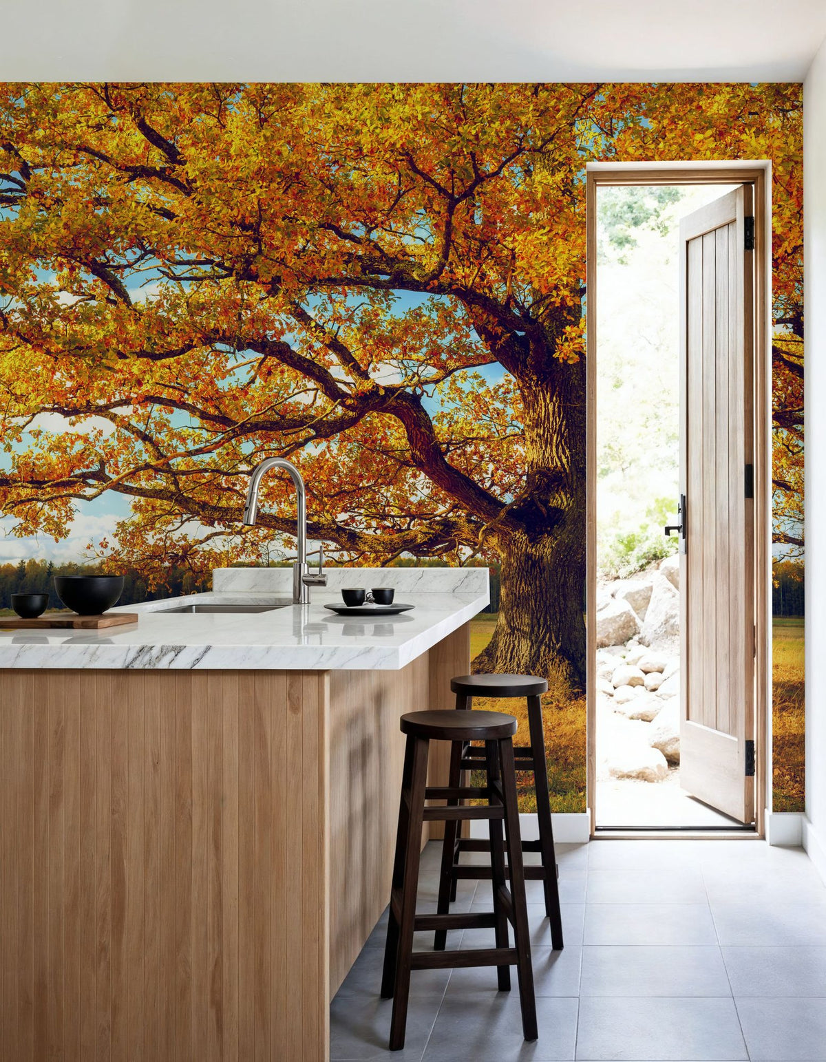 Golden Fall Tree Mural Wallpaper - room preview 04