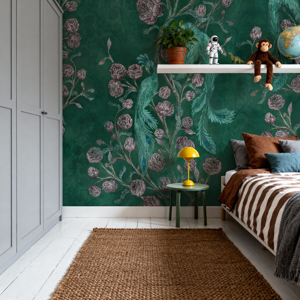 Peacock and Peony Chinoiserie Bottle Green Mural Wallpaper - room preview 04