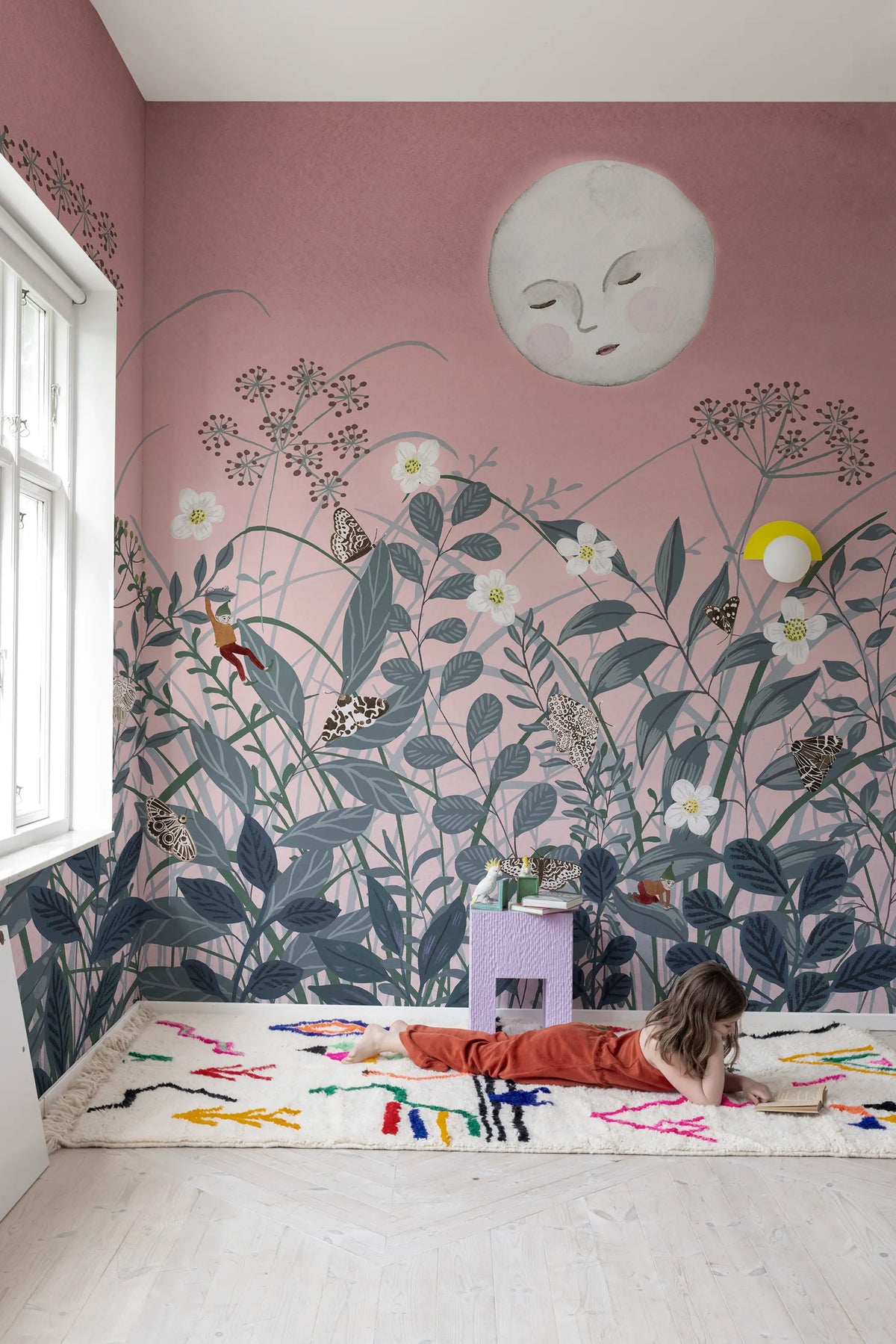 Pixie, Dawn Mural Wallpaper - room preview 04