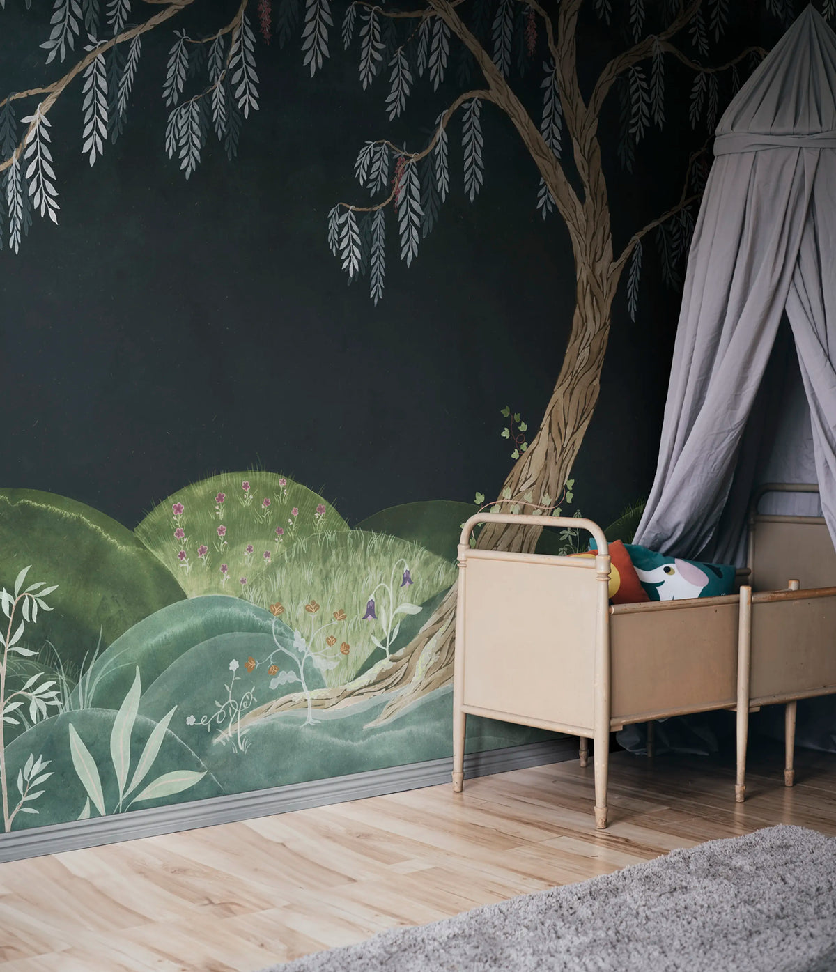 Dreamy Tree, Midnight Mural Wallpaper - room preview 04