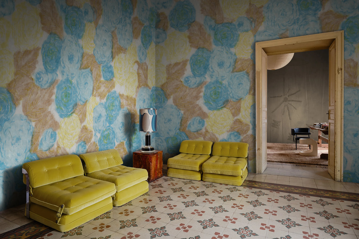 Sol Rosa, Yellow Mural Wallpaper - room preview 04