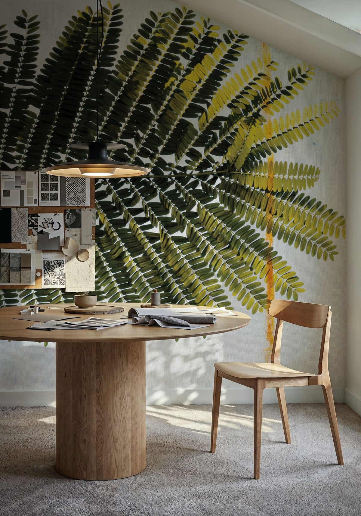 Single Palm Mural Wallpaper - room preview 05