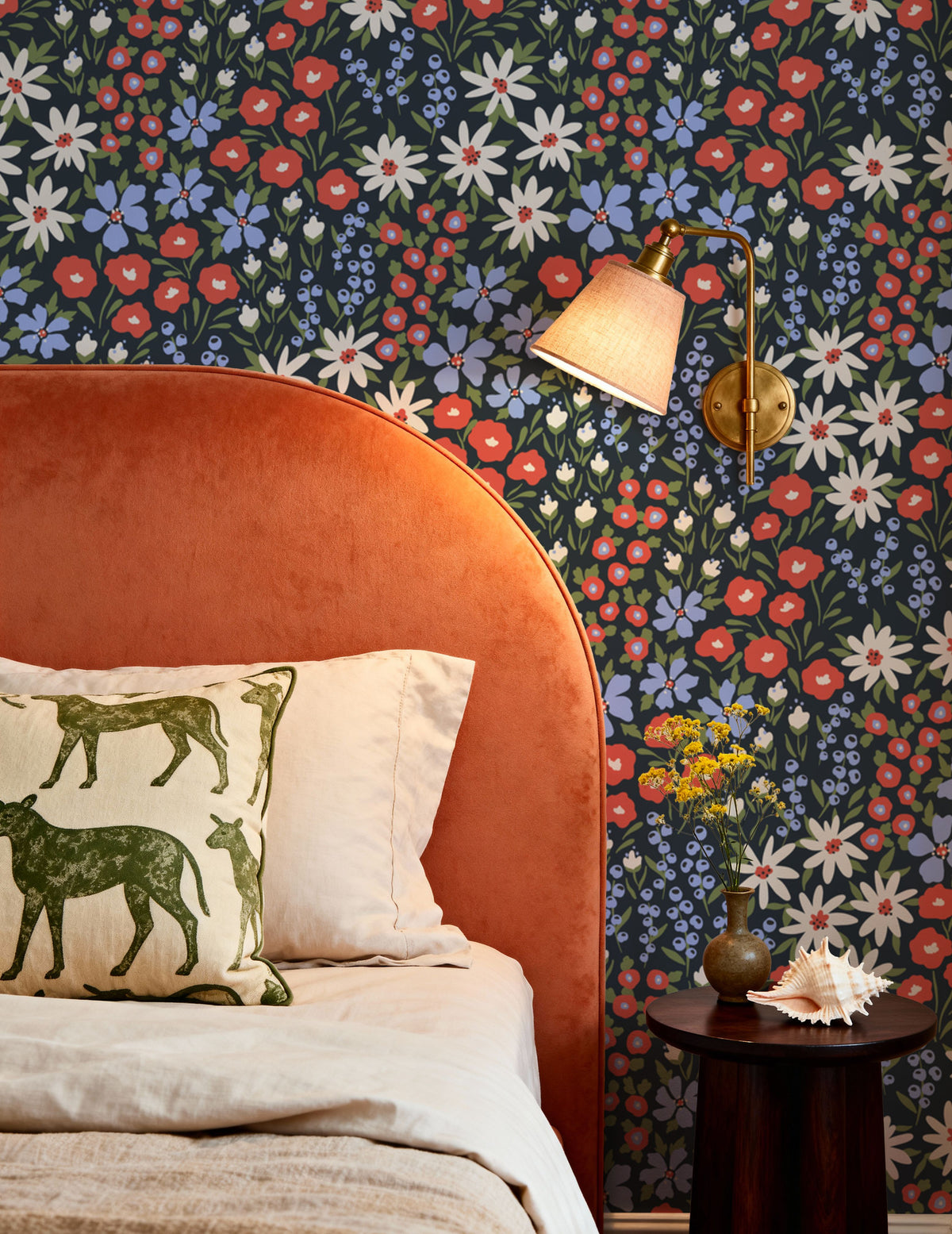 Flower Dream Mural Wallpaper - room preview 05