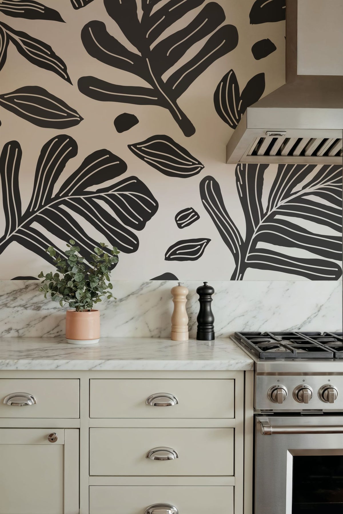 Monstera Cuttings, Black & White Mural Wallpaper - room preview 05