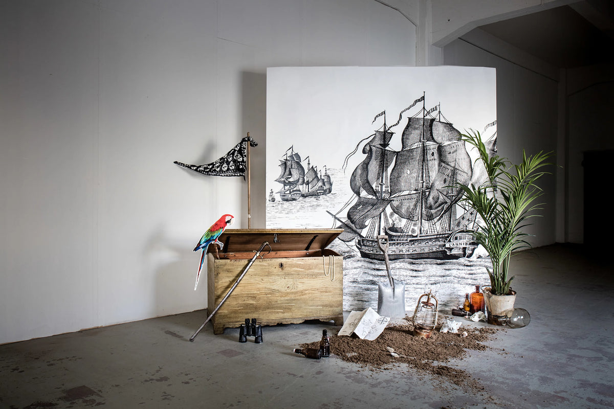 High Seas, Black Mural Wallpaper - room preview 05