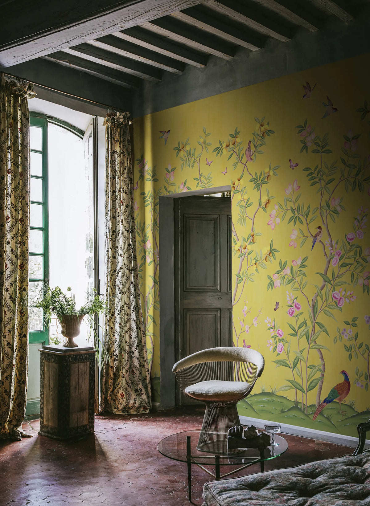 Chinoiserie Chic, Saffron Mural Wallpaper - room preview 05