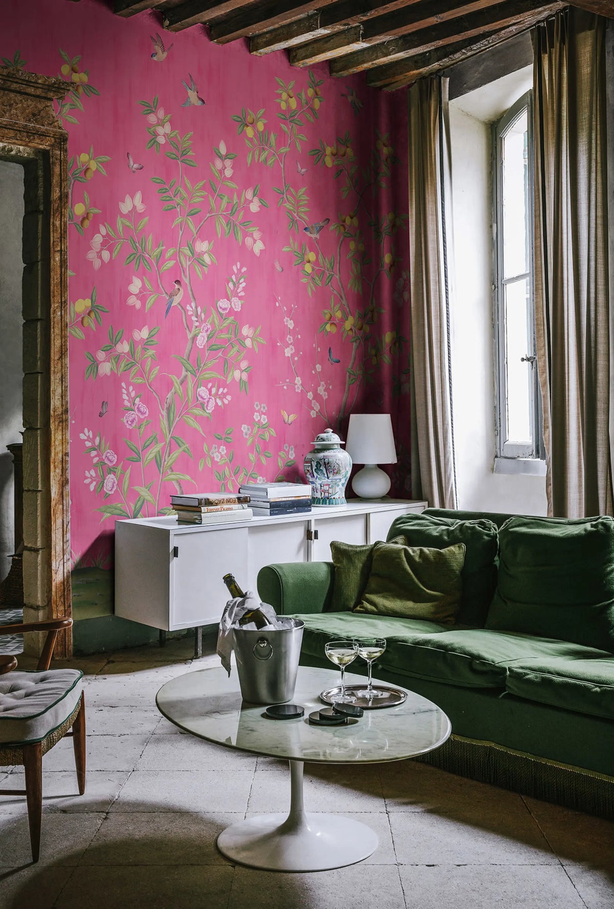 Chinoiserie Chic, Fuchsia Mural Wallpaper - room preview 05