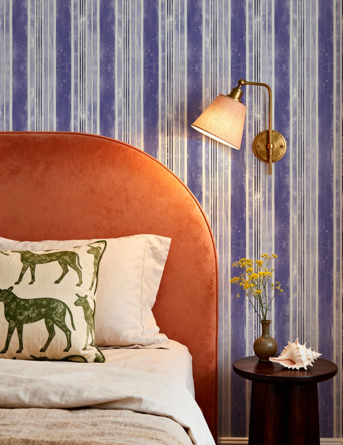 Botanical Blue Thick Lines Mural Wallpaper - room preview 06