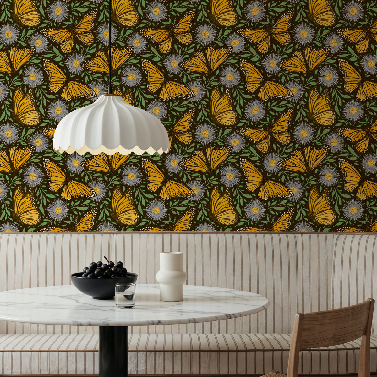 Papillion II, Sunflower Mural Wallpaper - room preview 06