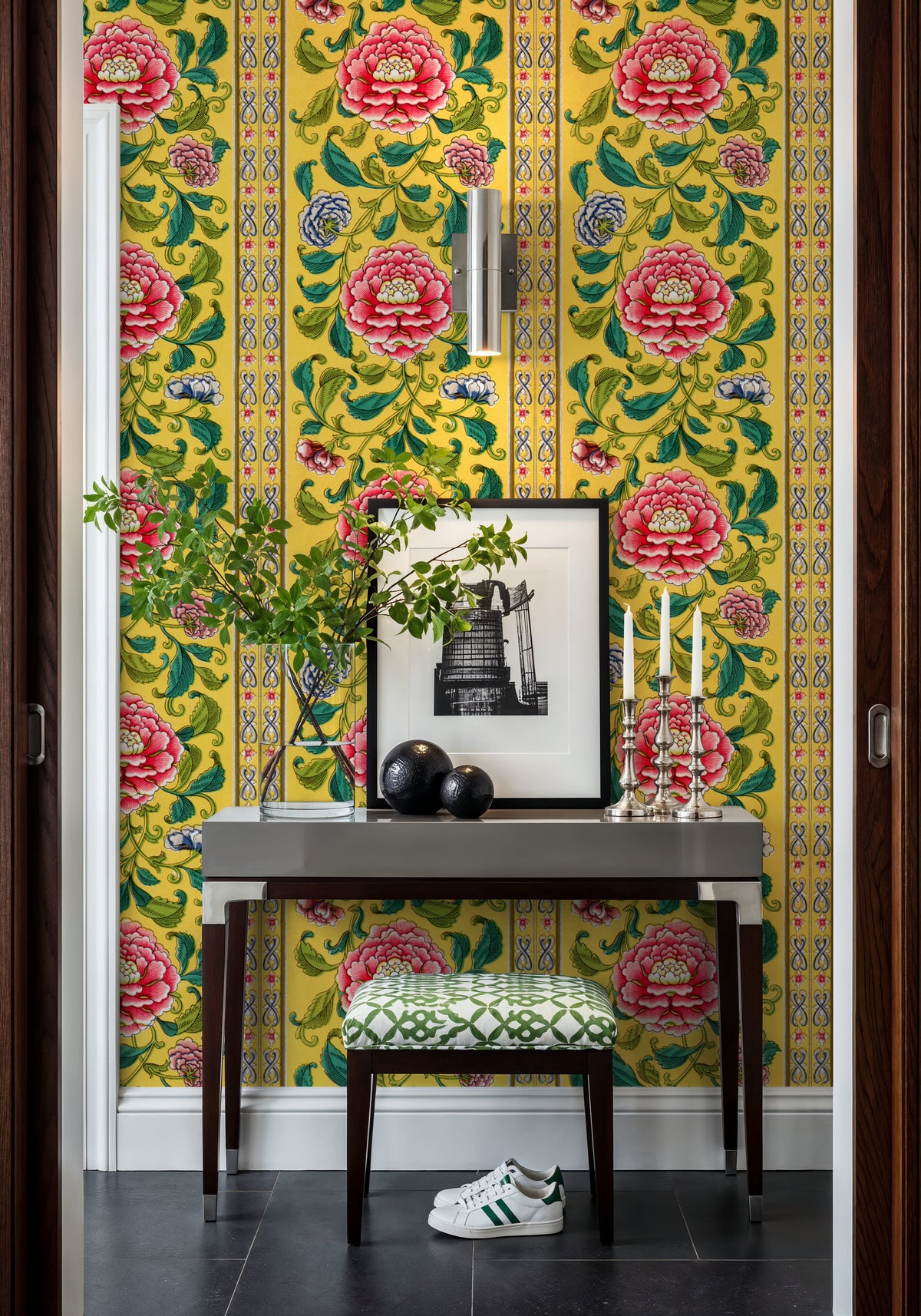 Rambling Florals Mural Wallpaper - room preview 06