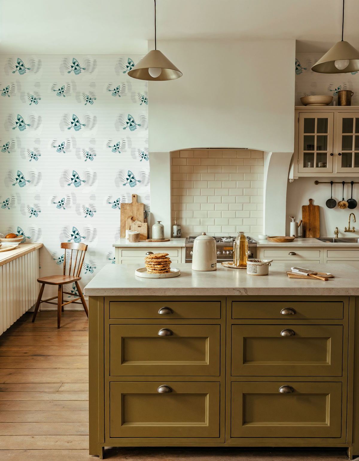 Lazy Paddle, Gray Mural Wallpaper - room preview 06