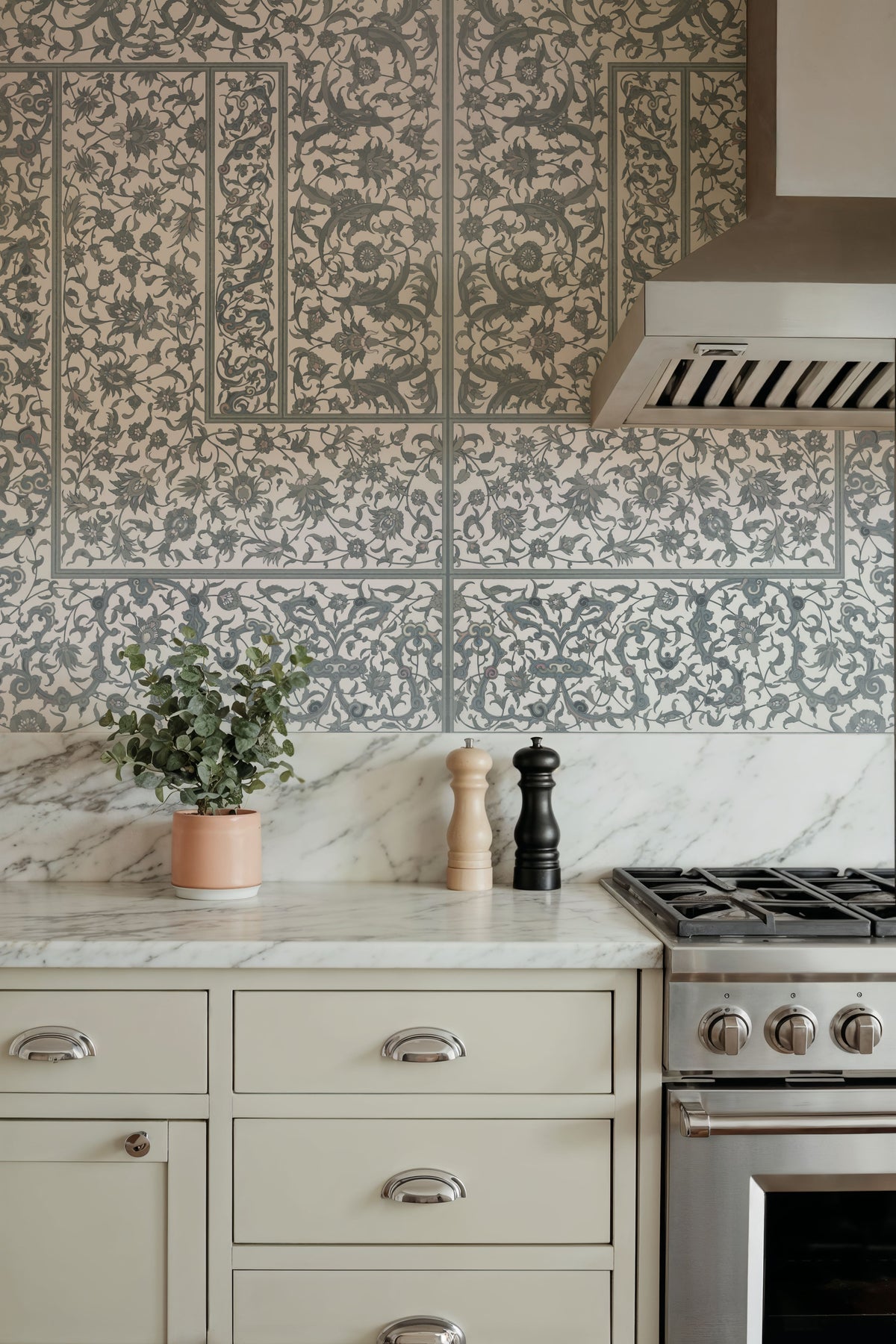 Indo Persian Mood, Stone Mural Wallpaper - room preview 06