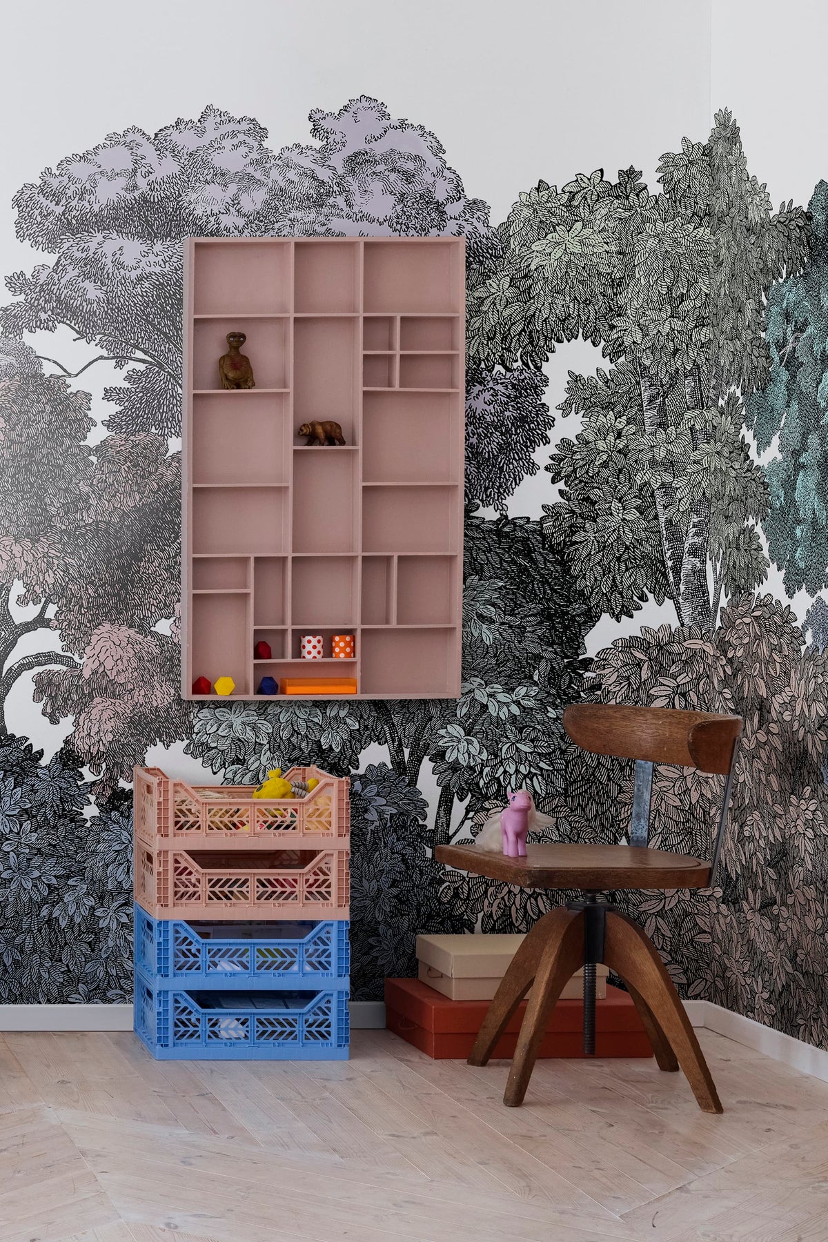 Bellewood, Rainbow Mural Wallpaper - room preview 07